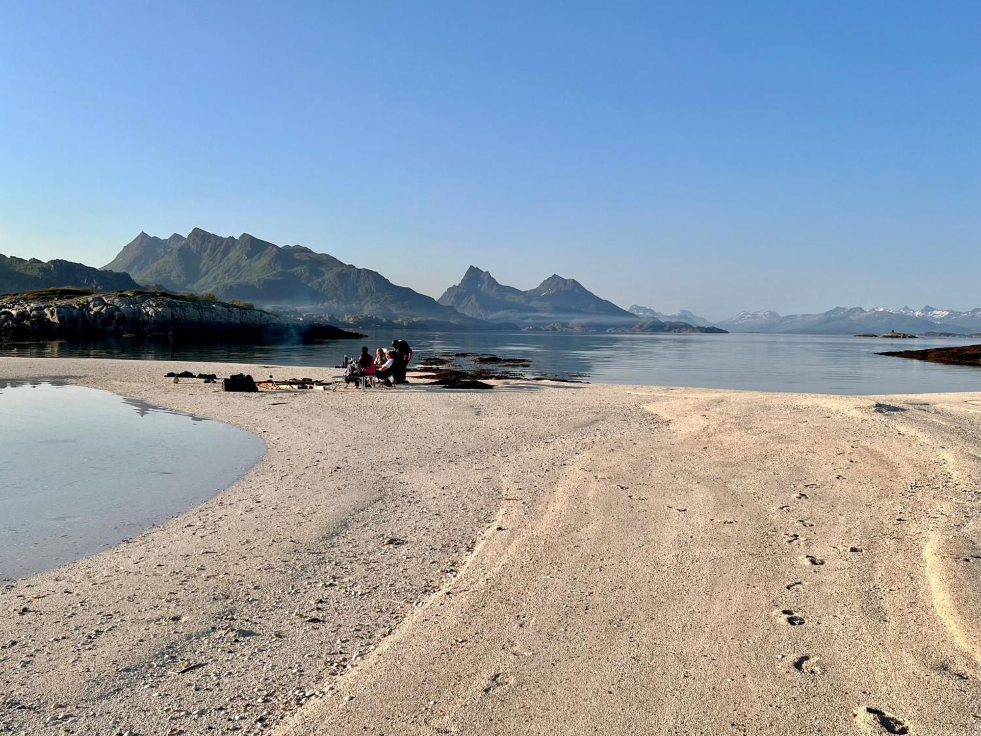 Lofoten And Vesteralen Kveldro Myrland Kültér fotó